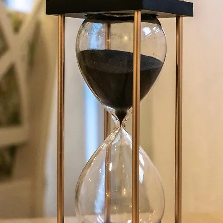 El Toison De Oro 22 Garaje Gratis