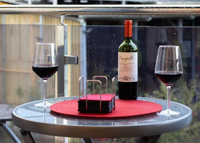 El Toison De Oro 22 Garaje Gratis